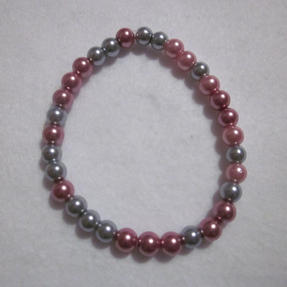 Pink and Silver Stretch Bracelet.